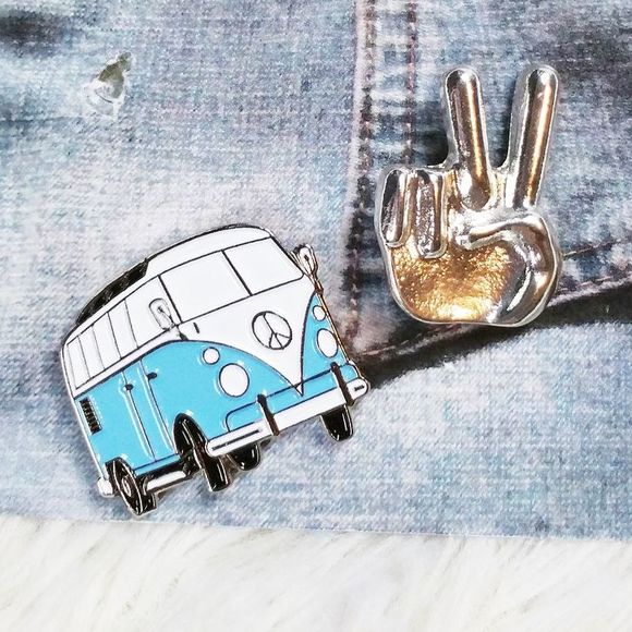 Kool Konnections Enamel Pins Emojis 5 PC Set NEW - Picture 6 of 8